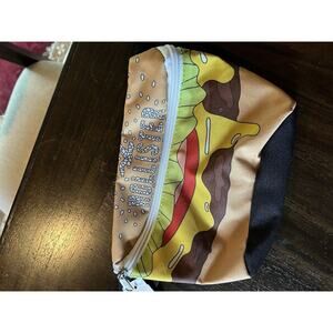 Hollister Hamburger Fanny Pack